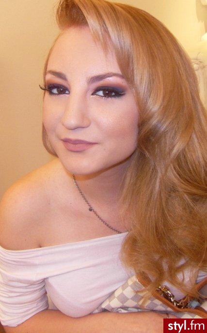 Blond Rozpuszczone Kręcone Na co dzień Długie Fryzury