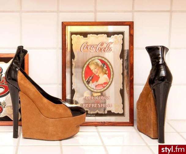 Pozostałe Buty Moda