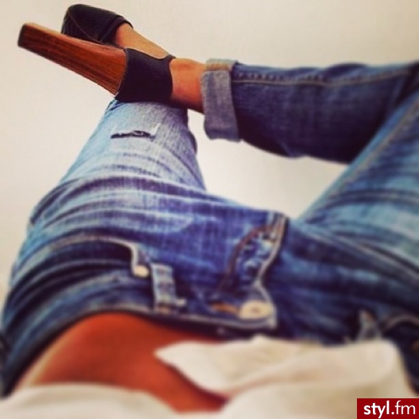 Jeansy Spodnie Moda