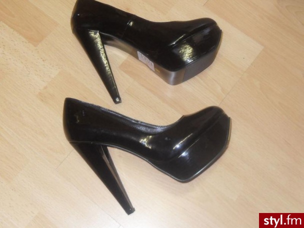 Pozostałe Buty Moda