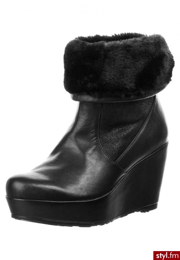 Pier One Botki i Ankle Boots czarny - Botki Buty Moda