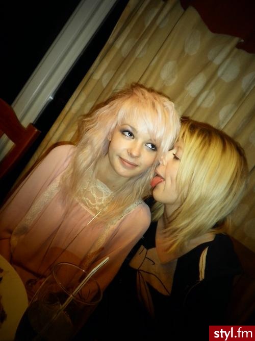nice <33 - Średnie Fryzury