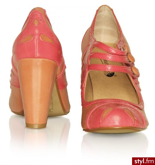 Ahh ;D Pikne ^^ - Pozostałe Buty Moda