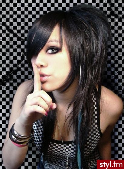 EMO Alternatywne Średnie Fryzury