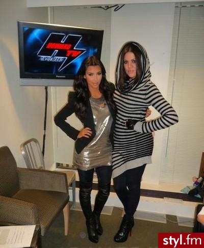 Khloe & Kim Kardashian - Moda uliczna Inne Moda