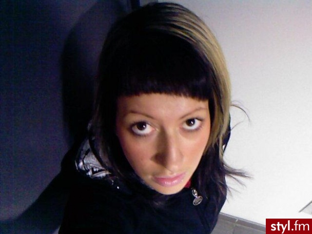 Średnie Fryzury