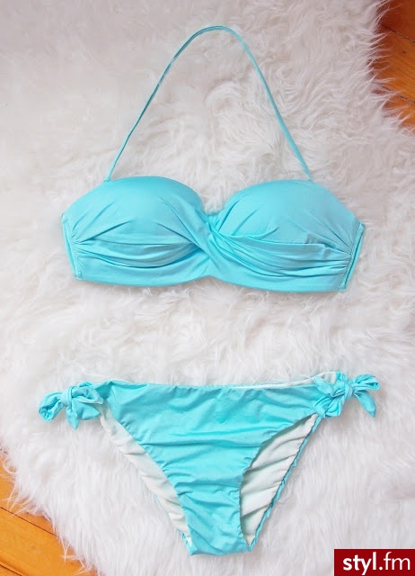 http://www.sklep-biustonosze.pl :) - Na plażę Bielizna Moda
