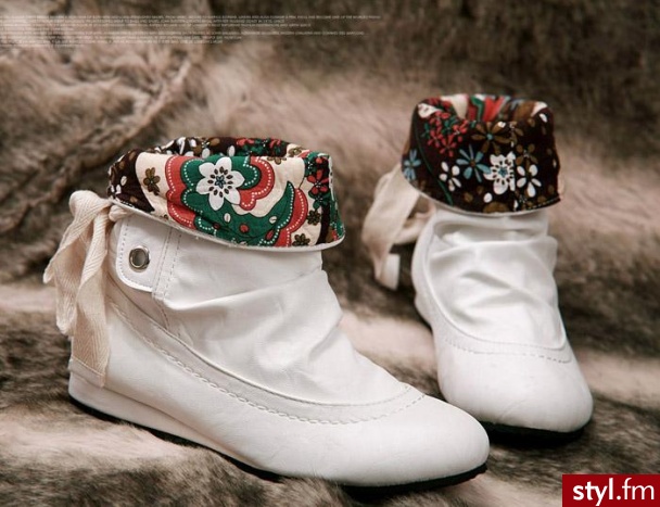 Pozostałe Buty Moda