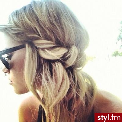 Blond Warkocze Kręcone Na co dzień Średnie Fryzury