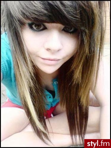EMO Alternatywne Średnie Fryzury