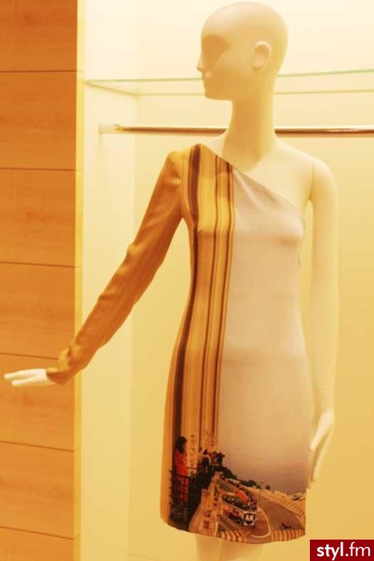 Sukienki Moda