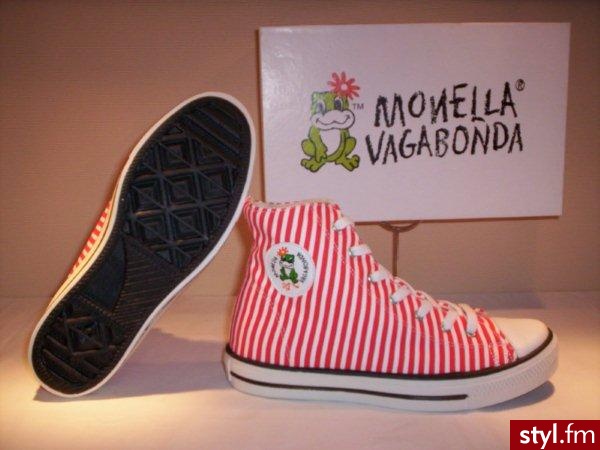 jak już fotka jest to pisać na priv!!
Inaczej nie skasuje!
dostępne tylko we włoszech - Pozostałe Buty Moda