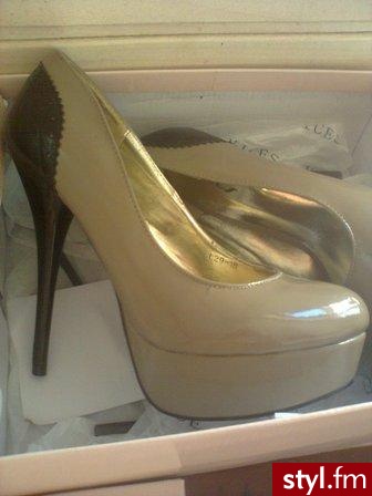 Mi BadAZZ heels ^_^ - Szpilki Buty Moda