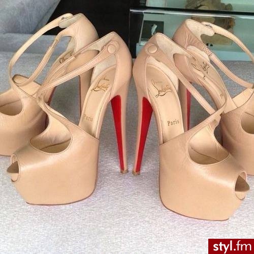 Szpilki Buty Moda