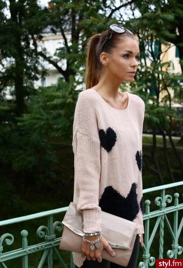 Swetry Ciuchy Moda