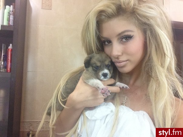 Blond Rozpuszczone Kręcone Na co dzień Długie Fryzury
