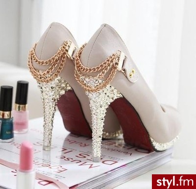 Szpilki Buty Moda