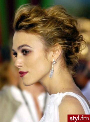 keira - Wieczorowe Średnie Fryzury