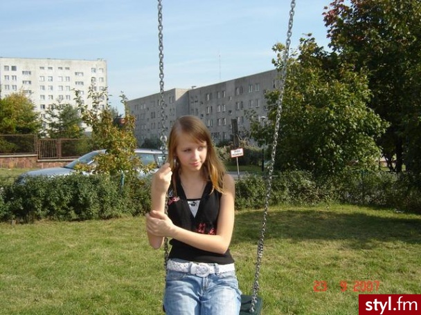 Średnie Fryzury
