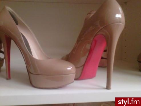 Szpilki Buty Moda