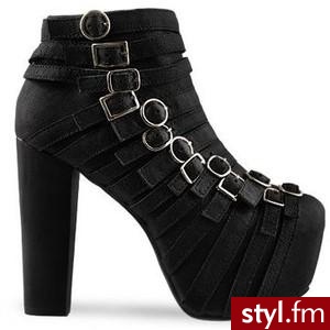 Pozostałe Buty Moda