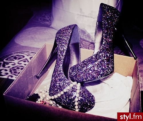 Muaah .! <3 - Szpilki Buty Moda