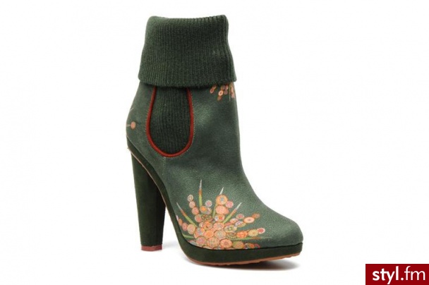 Desigual PÓŁBUTY I BOTKI JIRAFA BY DESIGUAL (zielony) - Botki Buty Moda