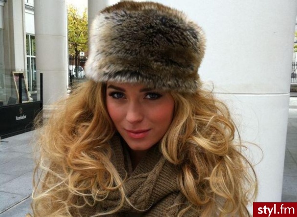 Blond Rozpuszczone Kręcone Na co dzień Średnie Fryzury