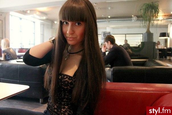 Brązowe Rozpuszczone Proste z grzywką Na co dzień Krótkie Fryzury