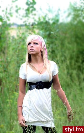 Swetry Ciuchy Moda