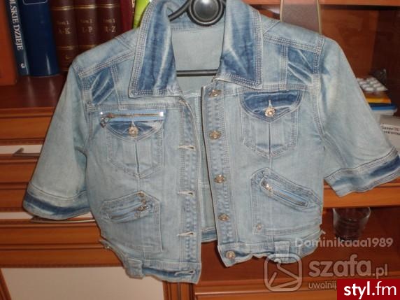 Jeansowa kurteczka BHL rozmiar L. Jeansowa kurteczka BHL rozmiar L
Marka nie adidas, musialam cos wybrac
NOWA!!!!
Ani razu nie założona!
Zdjęcie pożyczone z all:)

Rozmiar L
Wymiary (podawane bez rozciagania)

szerokosc pod pachami ok 45cm x 2
d - Misz-masz