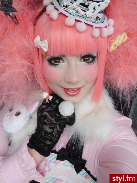 kawaii - Średnie Fryzury