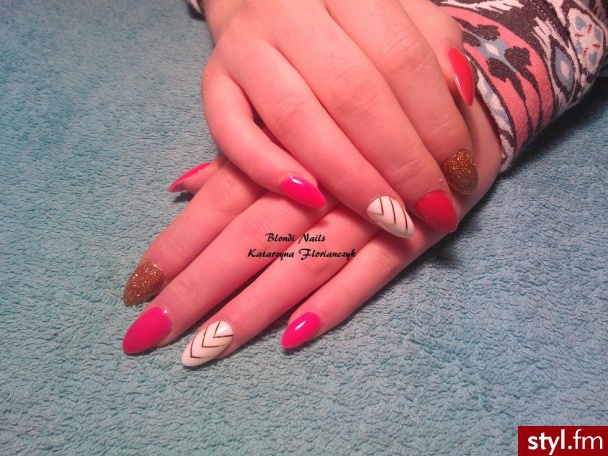 Blondi Nails - Paznokcie