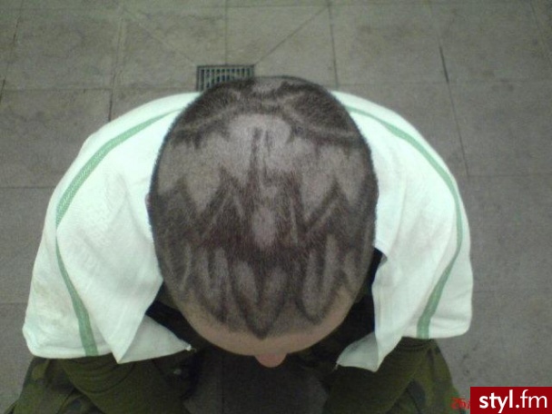 ;) - Punk Rock Alternatywne Średnie Fryzury