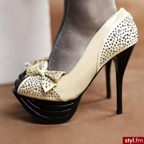 Szpilki Buty Moda