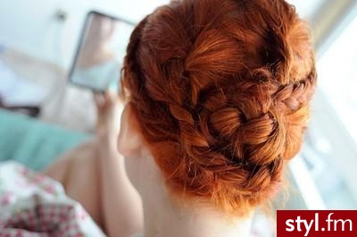 Kolorowe Warkocze Proste Na co dzień Średnie Fryzury