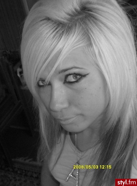 EMO Alternatywne Średnie Fryzury