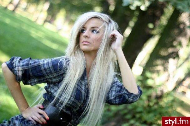 Piękne włosy!!. Marzę o takich. Perfekt są :) - Długie Fryzury