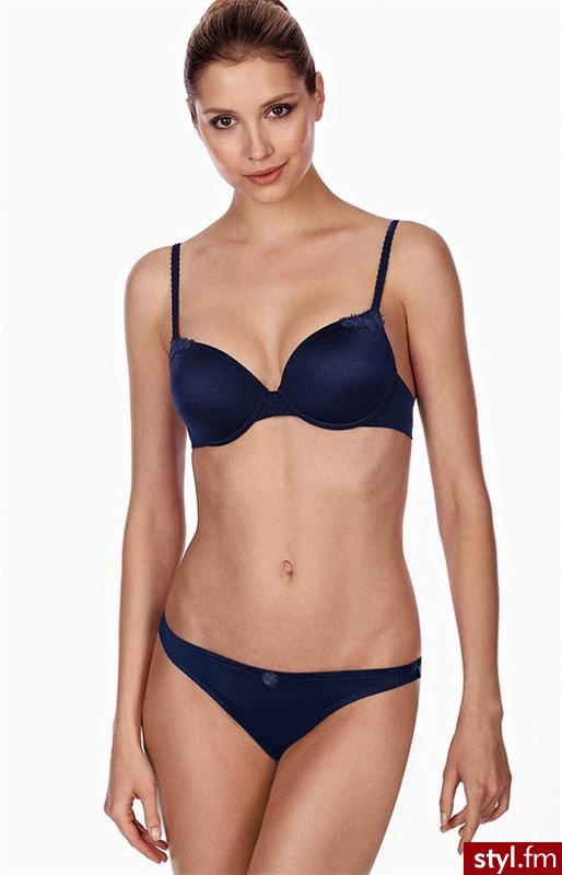 Triumph Curves Finesse Tai figi 10119414 (granatowy) - Majtki Bielizna Moda