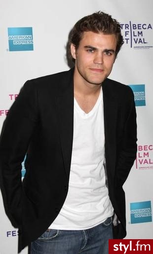 Paul Wesley - Pozostałe Ciuchy Moda