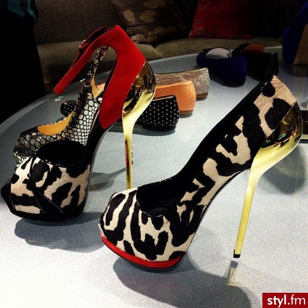 Szpilki Buty Moda