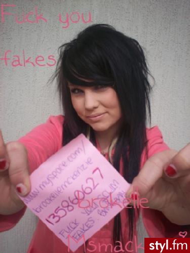 EMO Alternatywne Średnie Fryzury