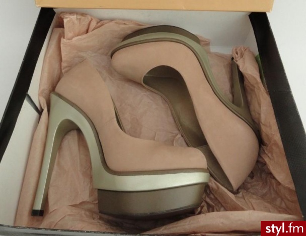 Szpilki Buty Moda