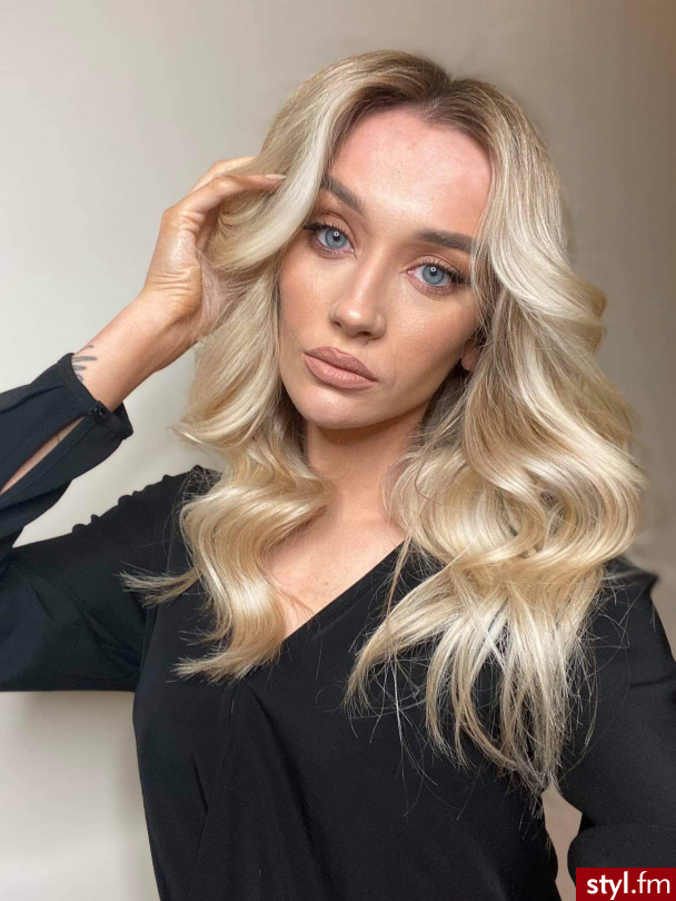 Blond Rozpuszczone Kręcone Fryzury gwiazd Długie Fryzury