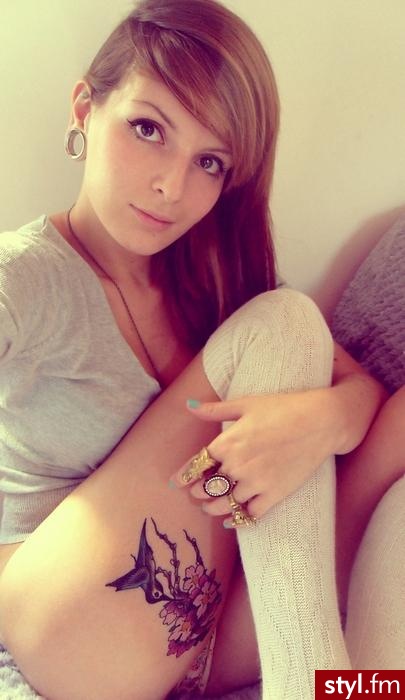 Średnie Fryzury