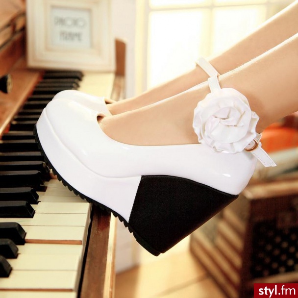 Koturny Buty Moda