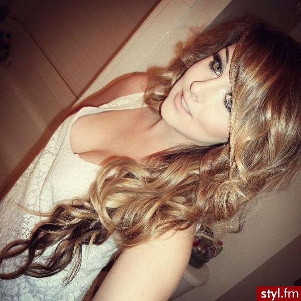 Blond Rozpuszczone Kręcone Na co dzień Długie Fryzury