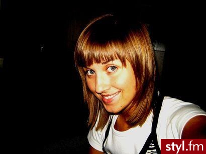 Średnie Fryzury