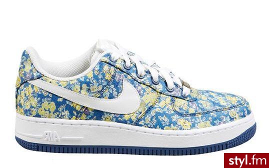 Nike. Kolekcja Wiosna 2011 - Pozostałe Buty Moda