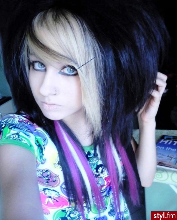 EMO Alternatywne Średnie Fryzury